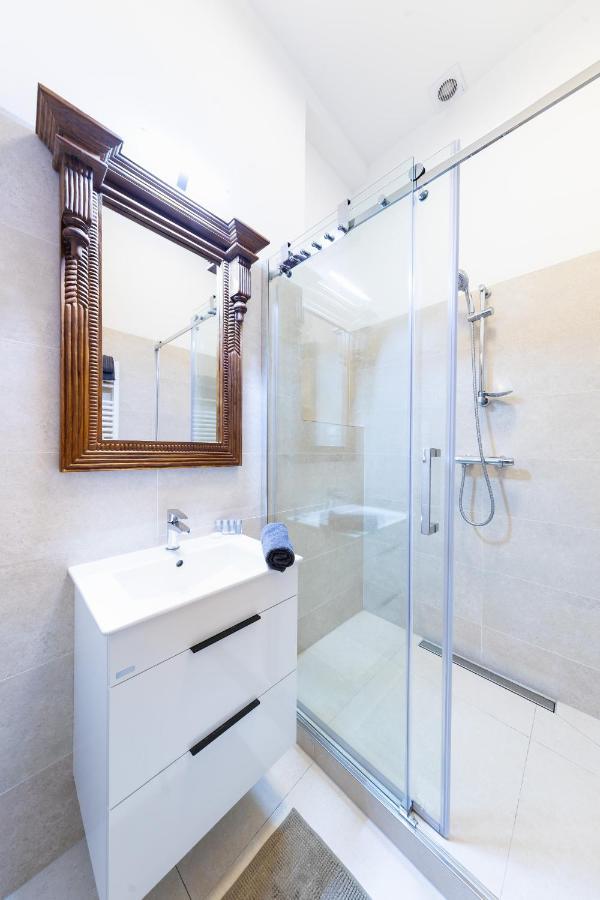 Boheme Apartments Charle'S Square Prag Dış mekan fotoğraf